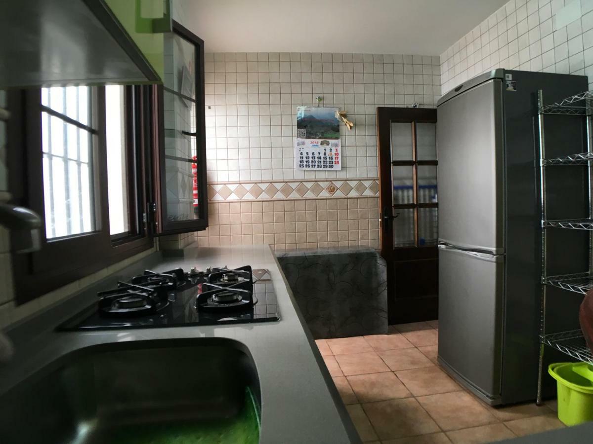 בית הארחה בנאוקאס 	Casa El Cabrero מראה חיצוני תמונה